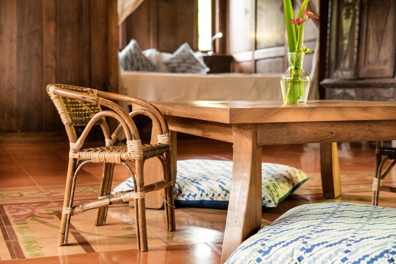 Yabbiekayu Eco-bungalows हॉलिडे पार्क Bantul